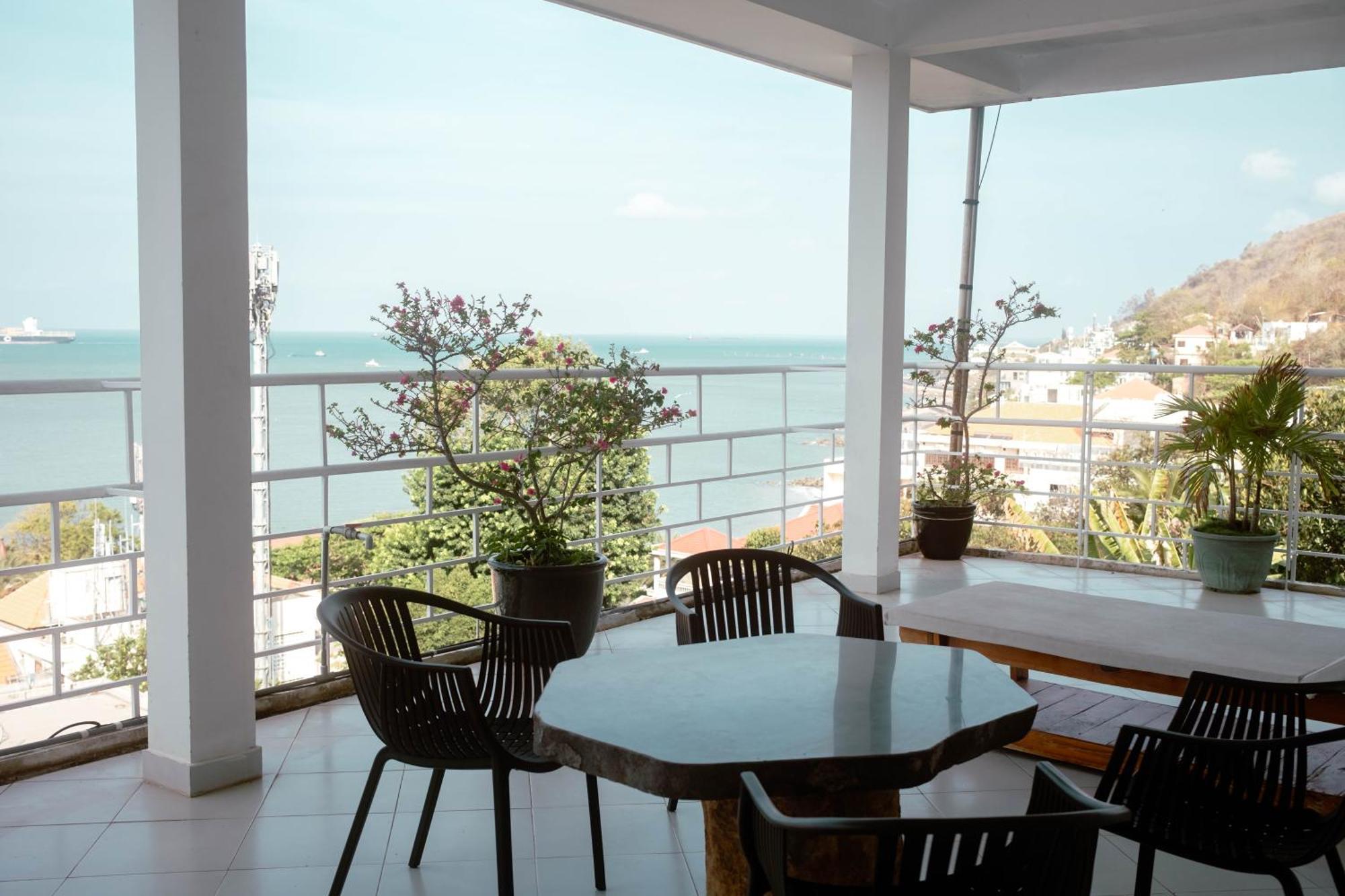 Ananas Beach Hotel Vung Tau Exterior photo