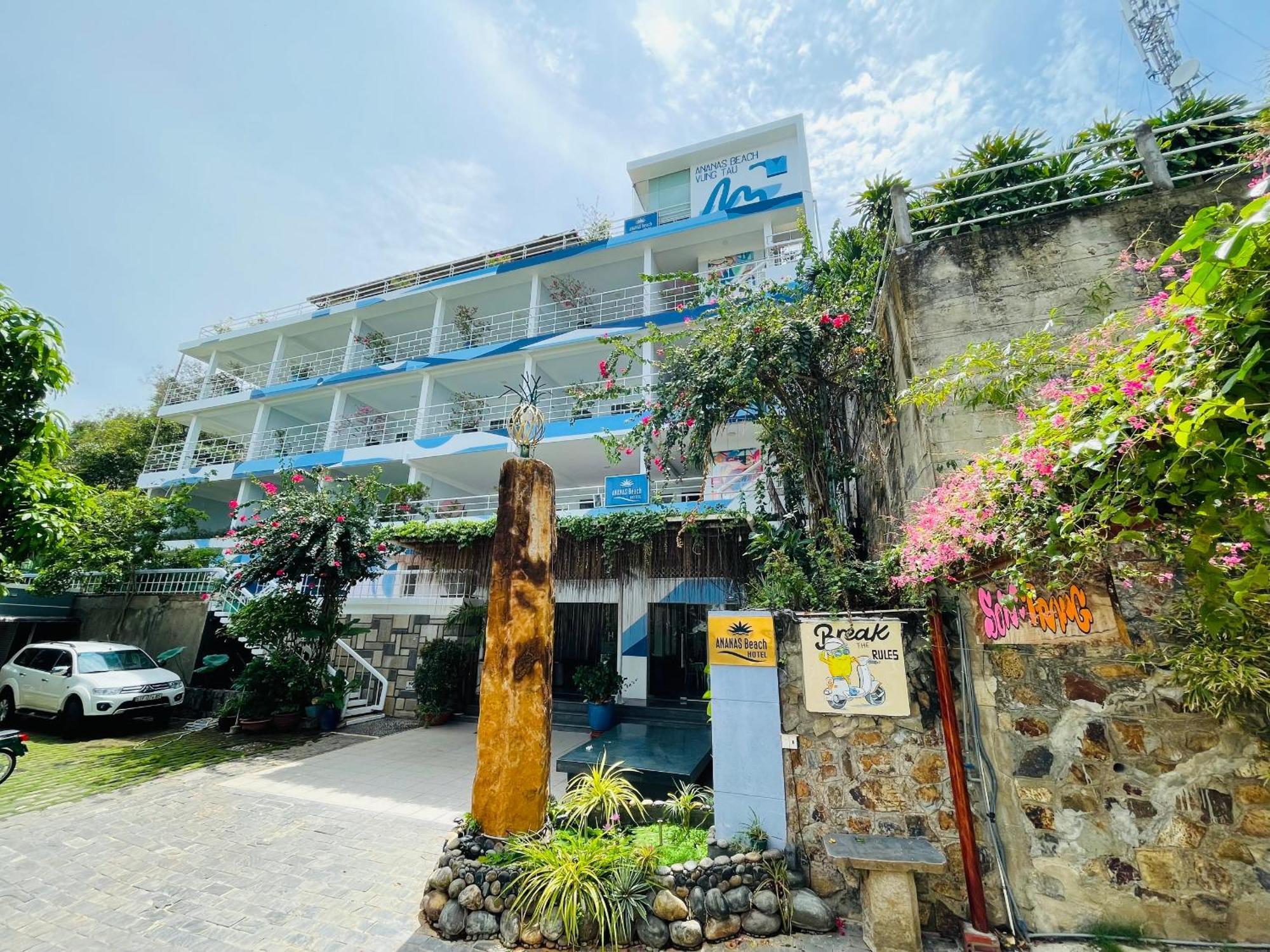 Ananas Beach Hotel Vung Tau Exterior photo